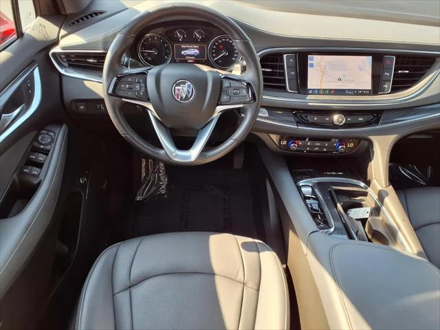 2023 Buick Enclave Essence AWD