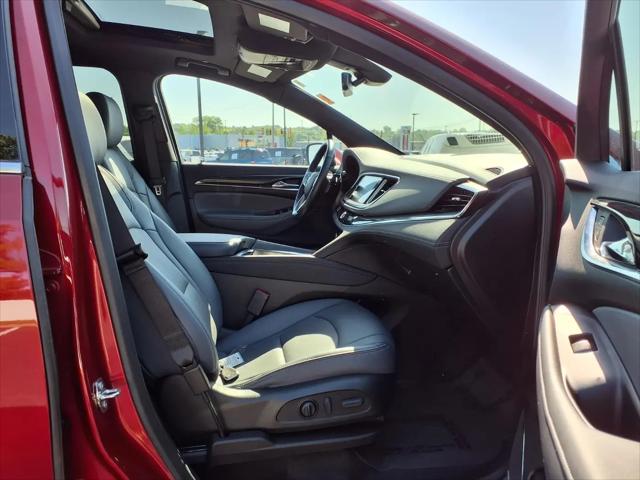 2023 Buick Enclave Essence AWD