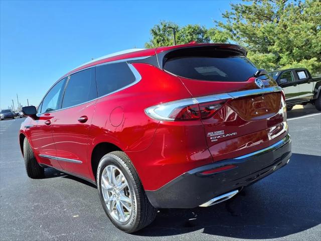 2023 Buick Enclave Essence AWD