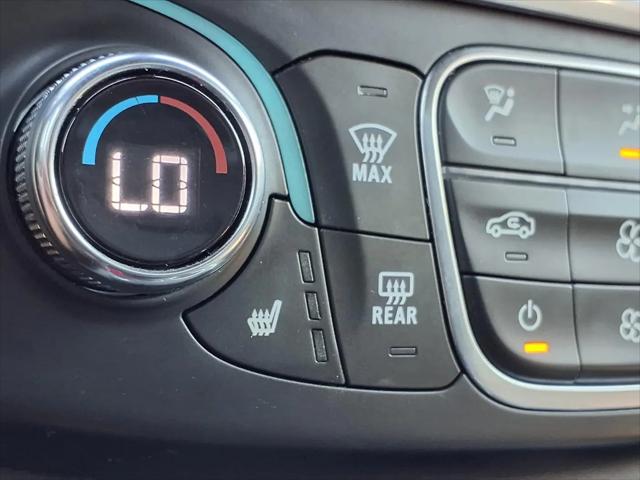 2023 Chevrolet Traverse FWD LT Leather