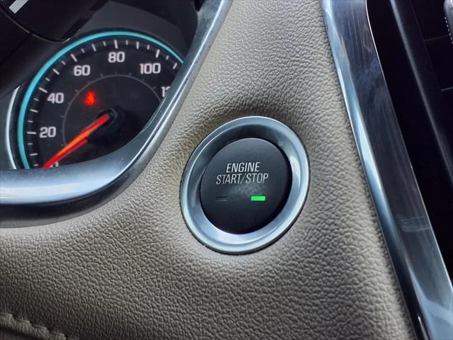 2023 Chevrolet Traverse FWD LT Leather