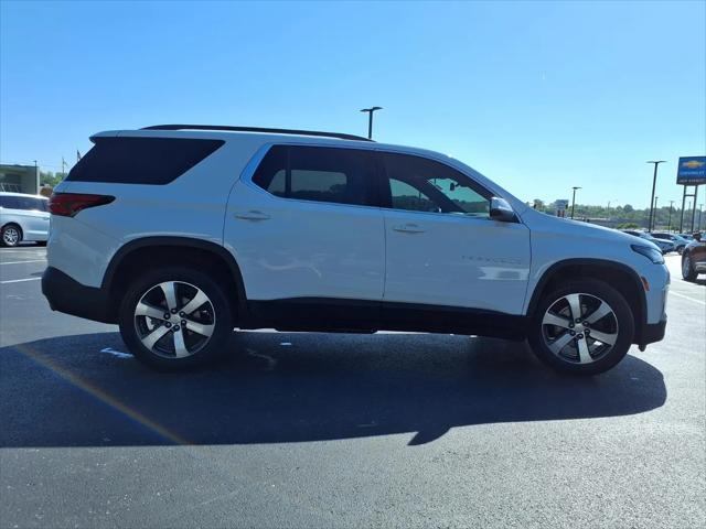 2023 Chevrolet Traverse FWD LT Leather