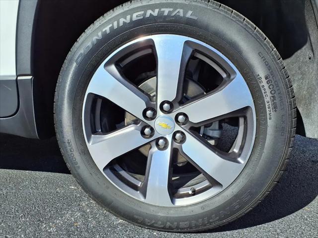 2023 Chevrolet Traverse FWD LT Leather