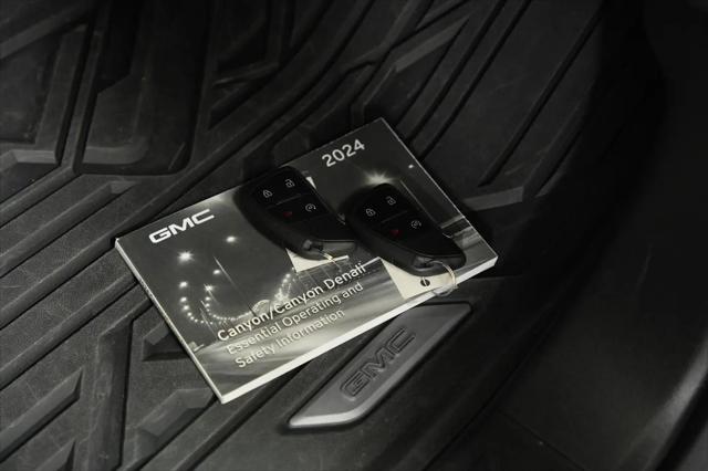 2024 GMC Canyon 2WD Elevation
