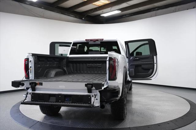 2026 GMC Sierra 2500HD Crew Cab, Standard Bed, AT4X, 4WD