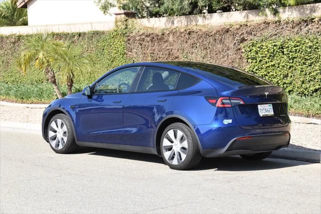 2021 Tesla Model Y Long Range Dual Motor All-Wheel Drive