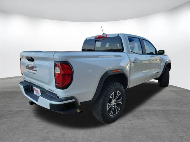 2023 GMC Canyon 4WD Crew Cab Short Box AT4