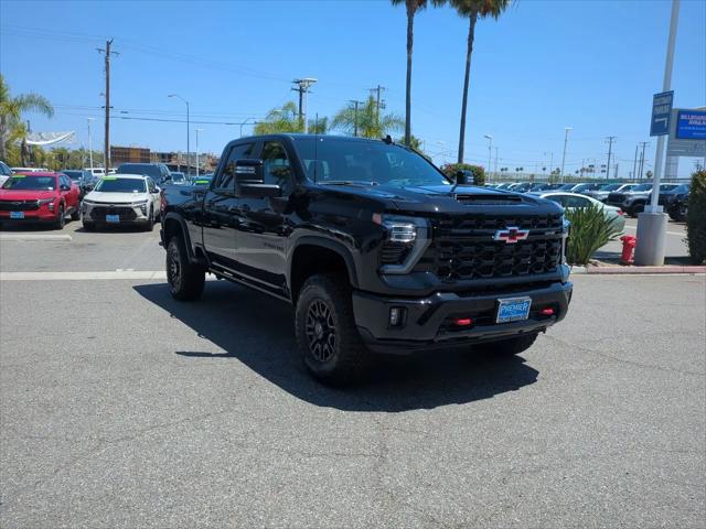 2026 Chevrolet Silverado 2500HD Crew Cab, Standard Bed, XR2, 4WD