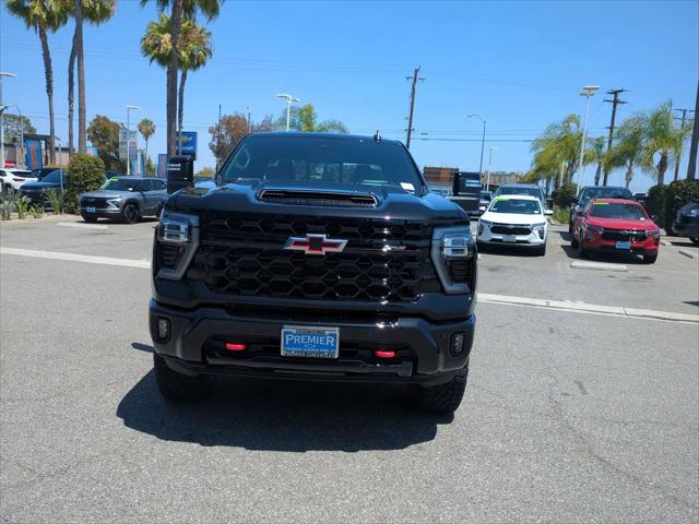 2026 Chevrolet Silverado 2500HD Crew Cab, Standard Bed, XR2, 4WD