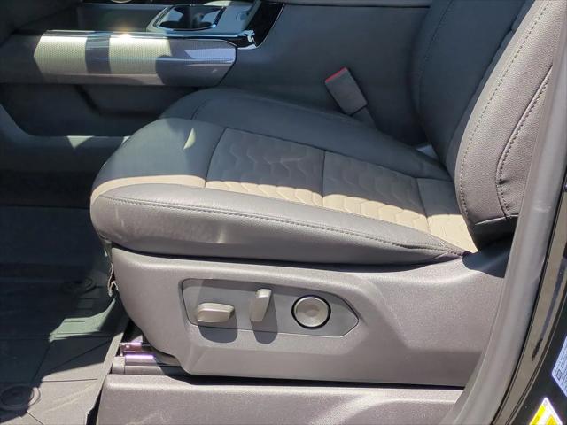 2026 Chevrolet Silverado 2500HD Crew Cab, Standard Bed, XR2, 4WD