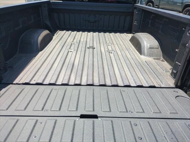 2026 Chevrolet Silverado 2500HD Crew Cab, Standard Bed, XR2, 4WD