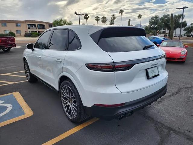 2022 Porsche Cayenne Platinum Edition