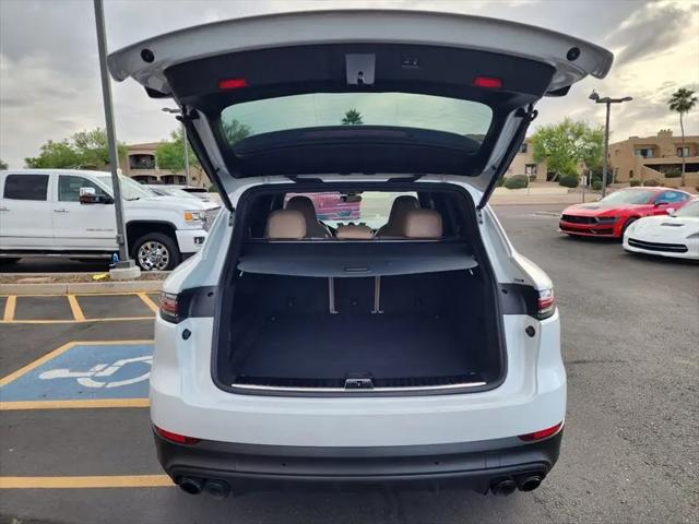 2022 Porsche Cayenne Platinum Edition
