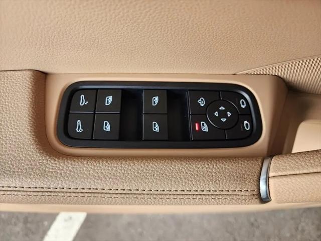 2022 Porsche Cayenne Platinum Edition