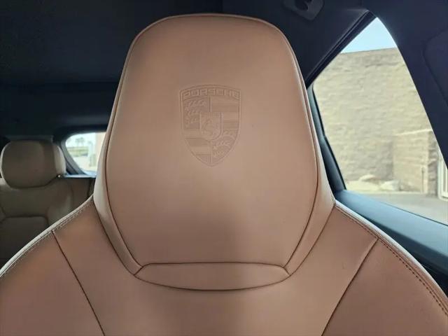2022 Porsche Cayenne Platinum Edition