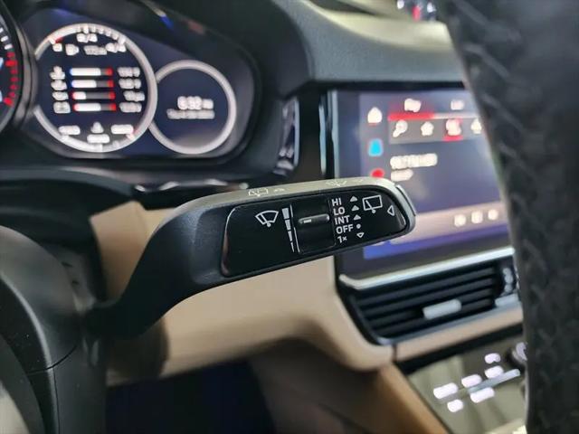 2022 Porsche Cayenne Platinum Edition