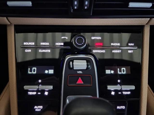 2022 Porsche Cayenne Platinum Edition