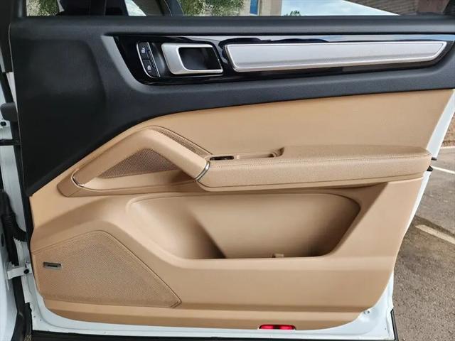 2022 Porsche Cayenne Platinum Edition