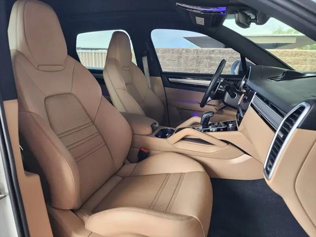 2022 Porsche Cayenne Platinum Edition