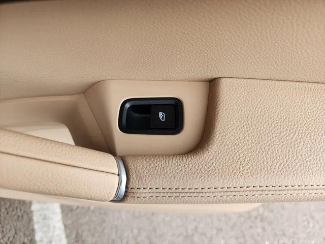 2022 Porsche Cayenne Platinum Edition