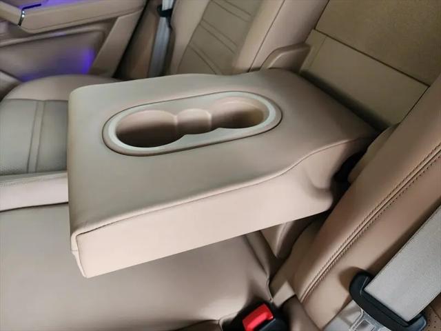 2022 Porsche Cayenne Platinum Edition