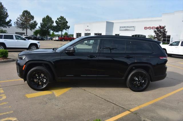 2026 Jeep Grand Cherokee L Altitude 4x4