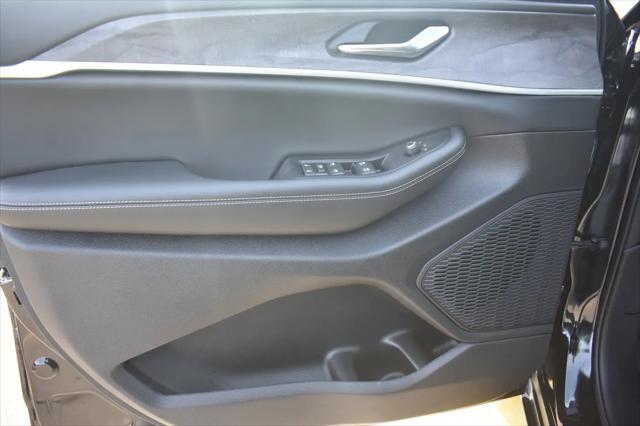 2026 Jeep Grand Cherokee L Altitude 4x4