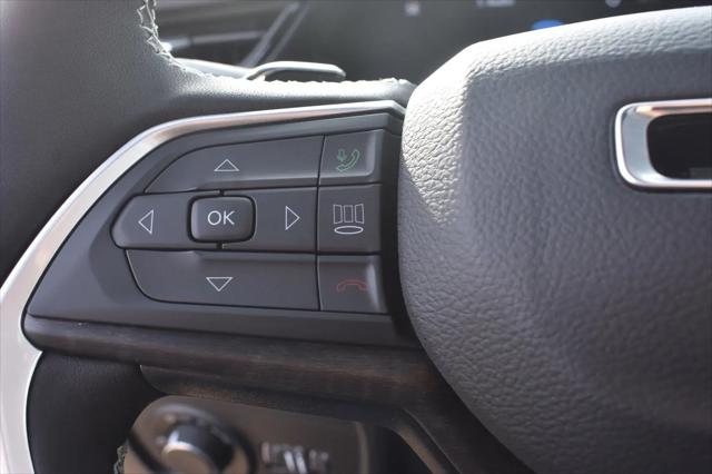 2026 Jeep Grand Cherokee L Altitude 4x4