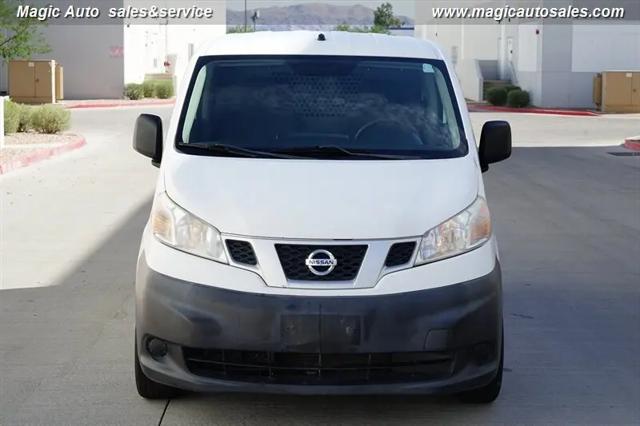 2017 Nissan NV200 S