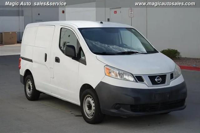 2017 Nissan NV200 S