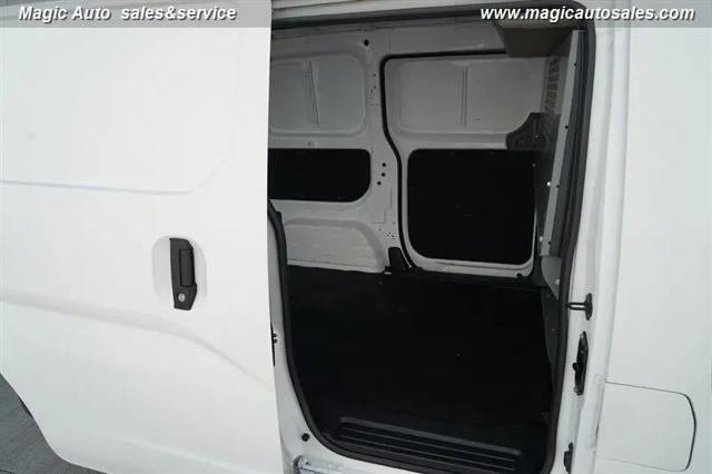 2017 Nissan NV200 S