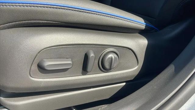 2026 Buick NV Sport Touring FWD