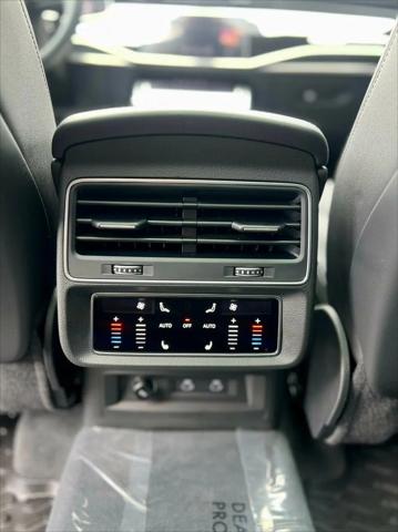 2025 Audi Q7 Premium Plus 55 TFSI quattro Tiptronic