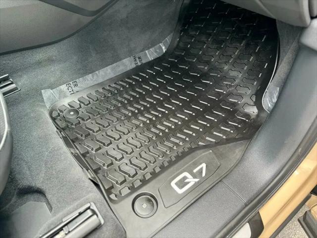 2025 Audi Q7 Premium Plus 55 TFSI quattro Tiptronic