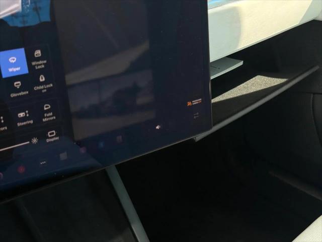 2022 Tesla Model S Dual Motor All-Wheel Drive