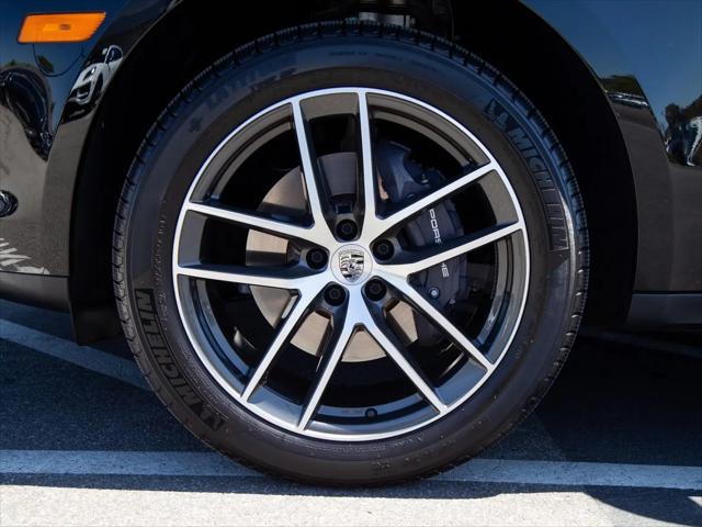 2025 Porsche Macan Macan