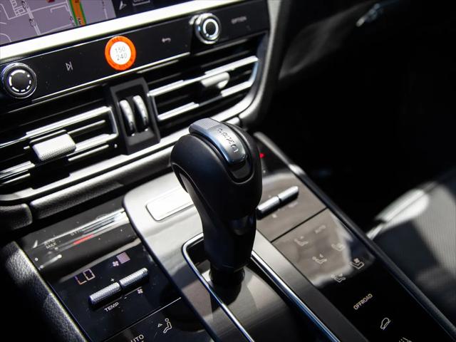 2025 Porsche Macan Macan