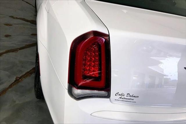 2023 Chrysler 300 Touring