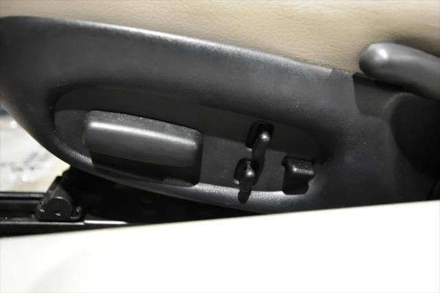 2004 Chevrolet Corvette Base