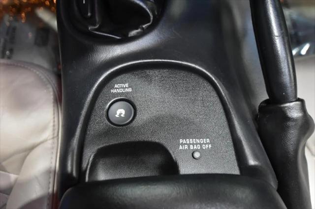 2004 Chevrolet Corvette Base