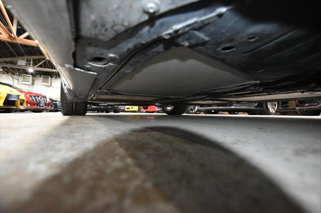 2004 Chevrolet Corvette Base