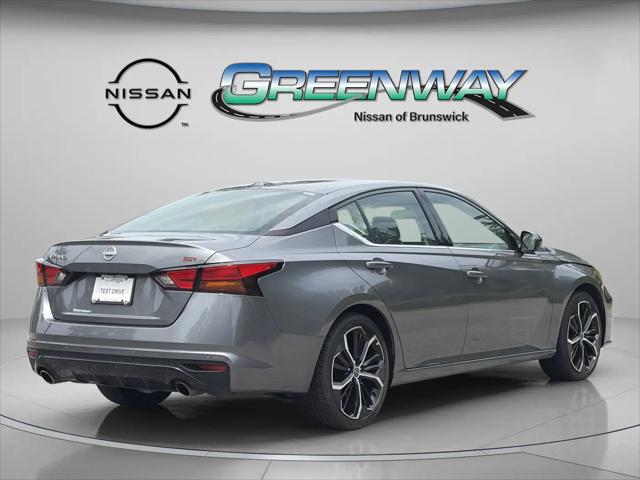 2024 Nissan Altima SR FWD