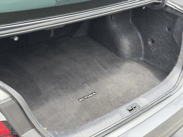 2024 Nissan Altima SR FWD