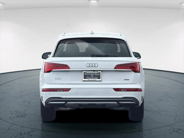 2023 Audi Q5 Premium 40 TFSI quattro S tronic