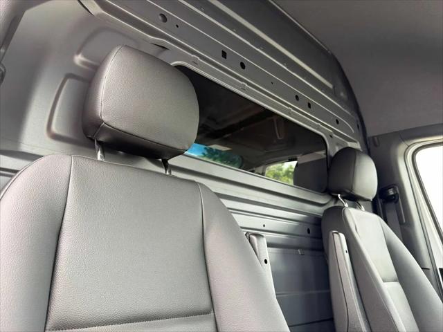 2026 Mercedes-Benz Sprinter 3500 High Roof 4-Cyl Diesel HO