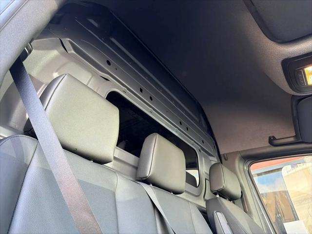 2026 Mercedes-Benz Sprinter 2500 Standard Roof 4-Cyl Diesel