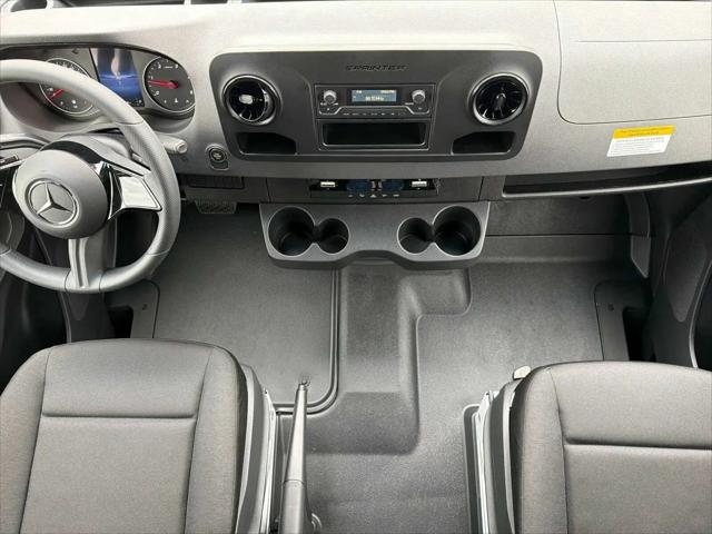 2026 Mercedes-Benz Sprinter 2500 Standard Roof 4-Cyl Diesel