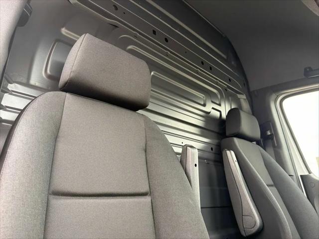2026 Mercedes-Benz Sprinter 2500 Standard Roof 4-Cyl Diesel