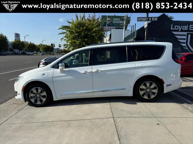 2018 Chrysler Pacifica Hybrid Limited
