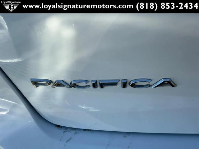 2018 Chrysler Pacifica Hybrid Limited
